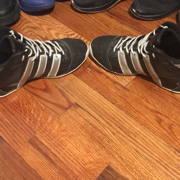 Adidas - Picture 3 of 4